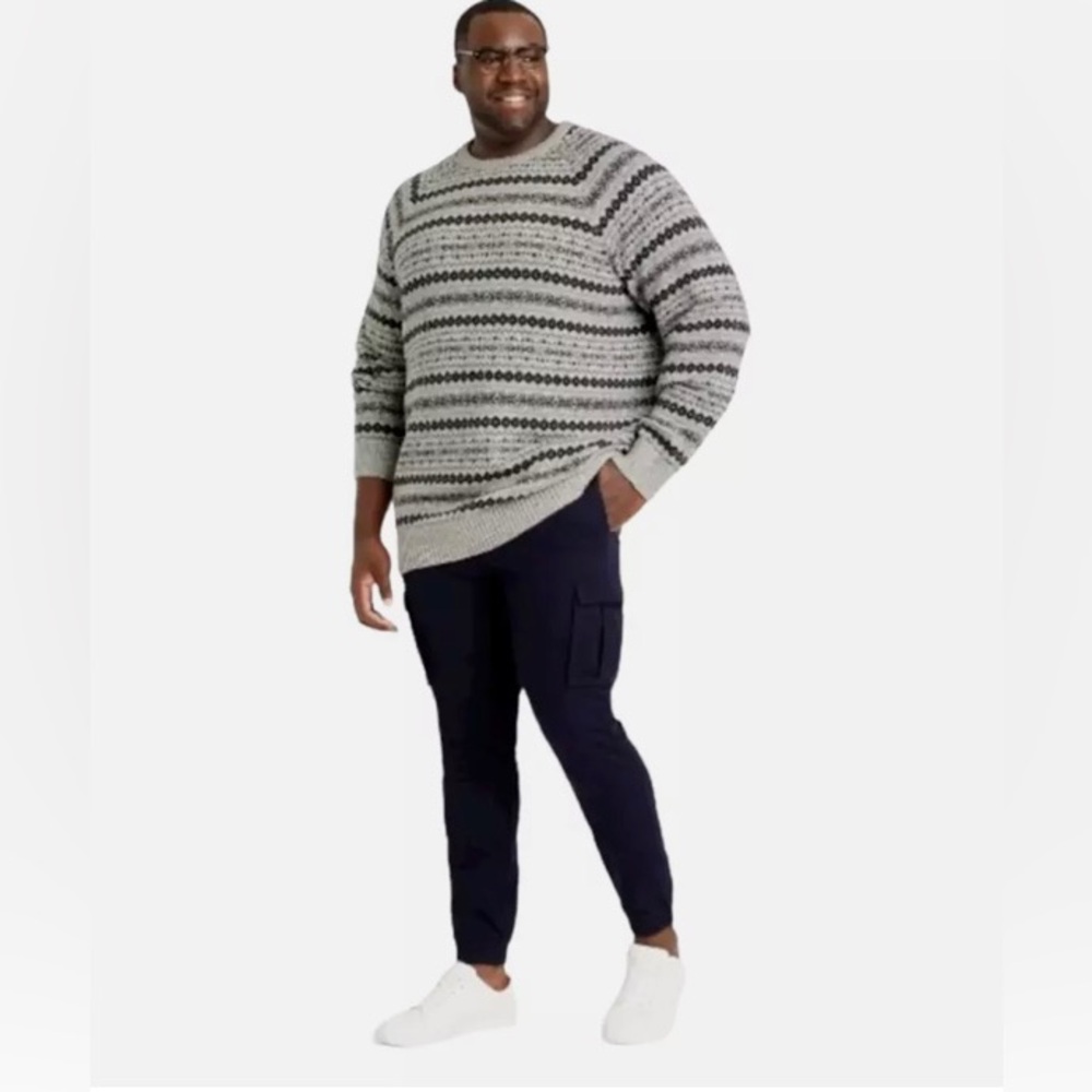 Goodfellow & Co. Men's Standard Fit Jacquard Sweater, Gravel Gray - Size Large